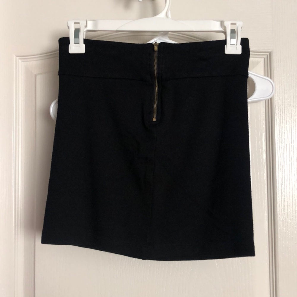 Black skirt